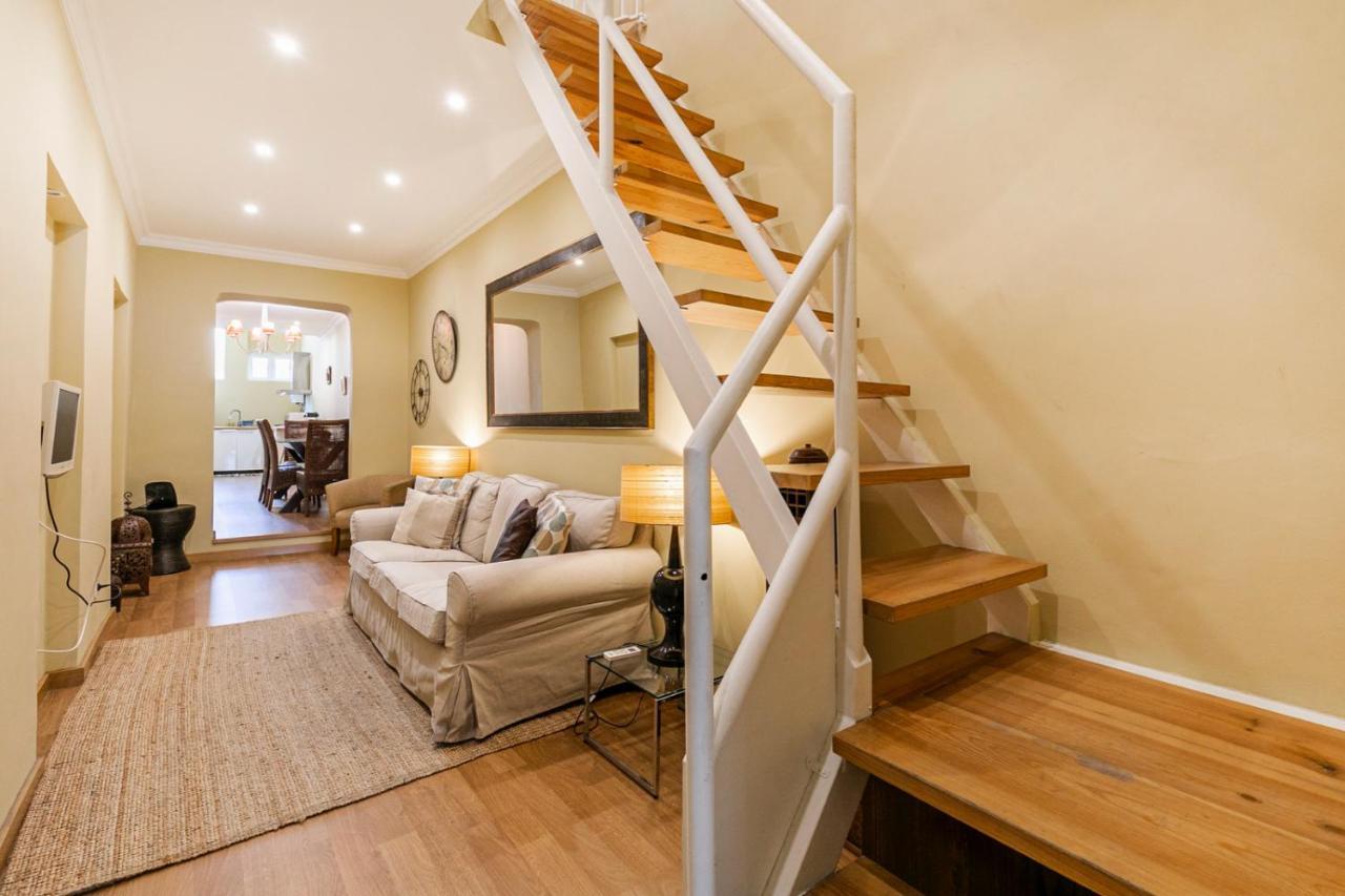 Belem Skinny House Lisbona Esterno foto
